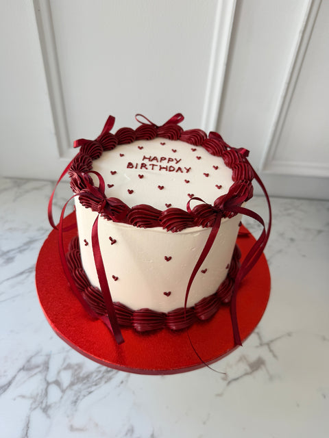 Red Velvet Vintage Cake