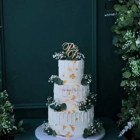 Hochzeitstorte Eleganz in Weiß
